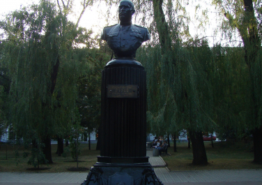 Памятник Гурову 