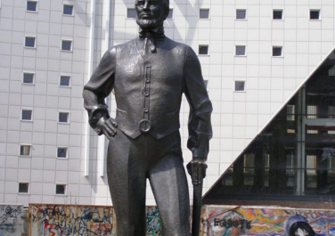 Памятник Джону Юзу (Донецк)