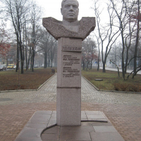 Памятник Толбухину (Донецк)