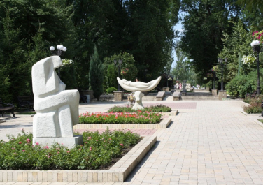 Парк скульптур «Украинская степь» (Донецк)