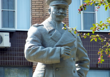 Памятник Будённому  (Донецк)
